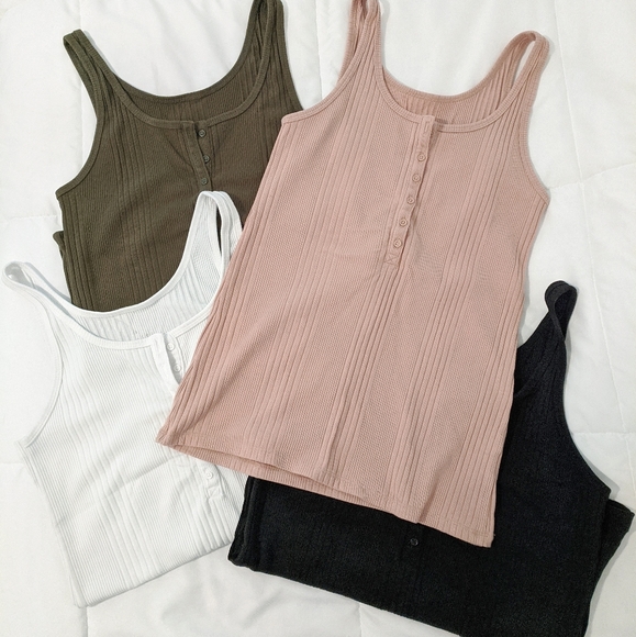 ●● SOLD!!!! ●● NWOT A New Day Tank Tops!!! (Four Shirts) - Picture 2 of 4